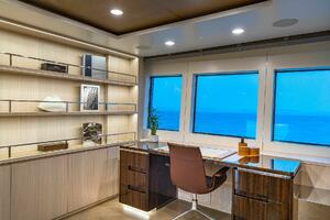 165' Feadship 2000 (REVERIE) Owner's Suite, Study