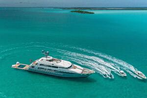 165' Feadship 2000 (REVERIE) Profile