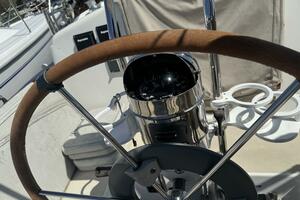 PEAPOD 35ft Pearson Yacht For Sale