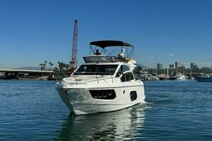 Valeriana 2019 Absolute Yachts 45 FLY Yacht For Sale in Newport Beach CA