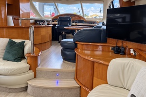 62 Azimut Fly   2004 62ft Azimut Yacht For Sale