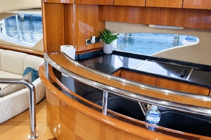 62 Azimut Fly   2004 62ft Azimut Yacht For Sale