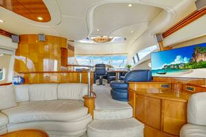 2004 Azimut 62 thumbnail 7
