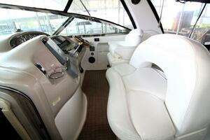 38ft Sea Ray Yacht For Sale