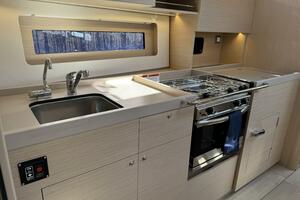 In Stock 37ft Beneteau Yacht For Sale