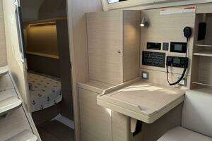 In Stock 37ft Beneteau Yacht For Sale