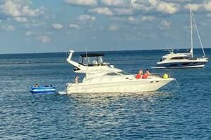 2001 Sea Ray 400 Sedan Bridge thumbnail 2
