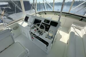 1992 Hatteras 50 Convertible thumbnail 45