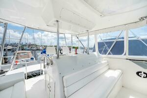 1992 Hatteras 50 Convertible thumbnail 14