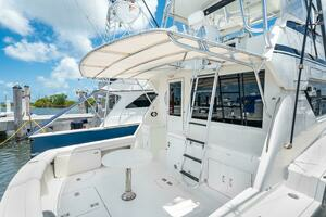 1992 Hatteras 50 Convertible thumbnail 12