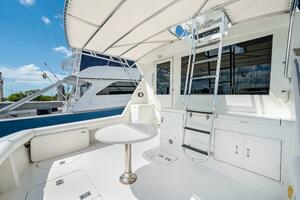 1992 Hatteras 50 Convertible thumbnail 17