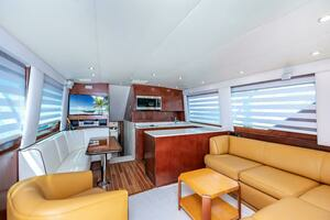 1992 Hatteras 50 Convertible thumbnail 19