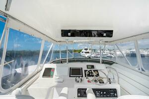 1992 Hatteras 50 Convertible thumbnail 16