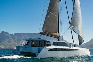  2025 Ocean Renegade R6 Yacht For Sale in Cape Town 
