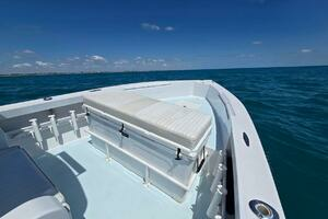 2012 Contender Custom 33 Center Console thumbnail 11