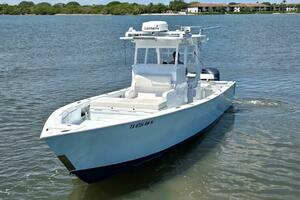 2012 Contender Custom 33 Center Console thumbnail 3