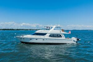 True North 2005 Carver 56 Voyager Yacht For Sale in Greenport NY
