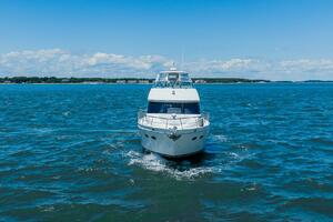 True North 2005 Carver 56 Voyager Yacht For Sale in Greenport NY
