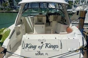 2006 Cruisers Yachts 420 Express thumbnail 9