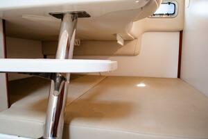 30ft Boston Whaler Yacht For Sale