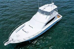 2007 Hatteras 68 Convertible thumbnail 2
