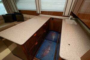 2006 Viking 45 Convertible thumbnail 10