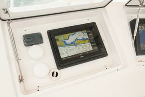 2006 Viking 45 Convertible thumbnail 25