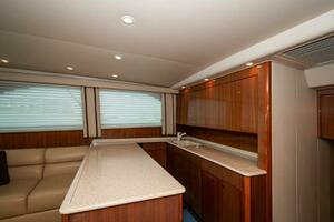 2006 Viking 45 Convertible thumbnail 9
