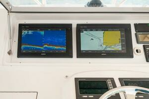 2006 Viking 45 Convertible thumbnail 26