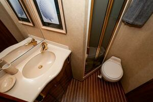2006 Viking 45 Convertible thumbnail 20