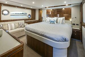 Ohana 2017 Riviera Sport Coupe Yacht For Sale in Seattle WA