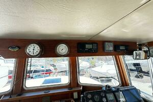 2001 American Tug 34 thumbnail 24