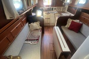 1981 Cape Dory thumbnail 17