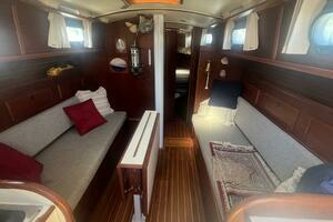 1981 Cape Dory thumbnail 16