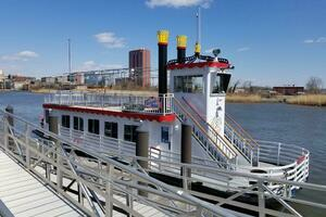  1988 Skipperliner  Yacht For Sale in Essex MD