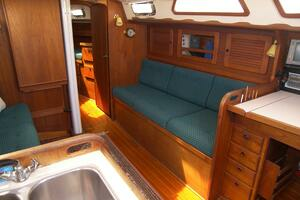 1994 Sabre 34 thumbnail 17