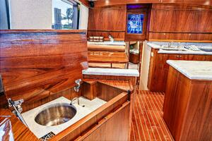 1990 Monterey Custom Sport Fish thumbnail 17