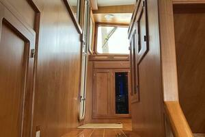 2019 Kadey-Krogen 52 thumbnail 25