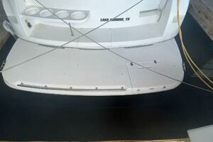 1997 Cruisers Yachts 3575 thumbnail 4