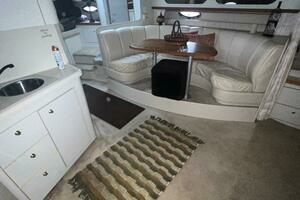 1997 Cruisers Yachts 3575 thumbnail 28
