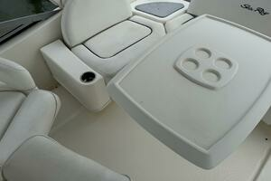 2007 Sea Ray Sedan Bridge thumbnail 18
