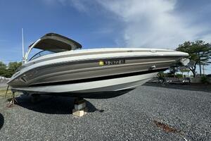 Photo 4388021 for 2022 Crownline 280 XSS  