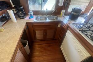 Island Angel 62ft Marine Trader Yacht For Sale