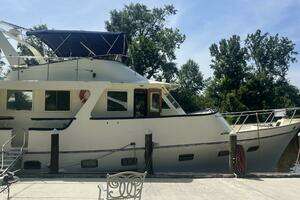 1986 Marine Trader Med Yacht 62 Yachtfish thumbnail 4