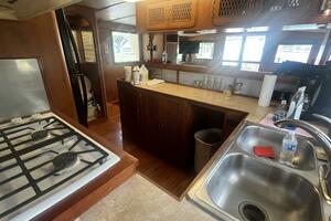Island Angel 62ft Marine Trader Yacht For Sale