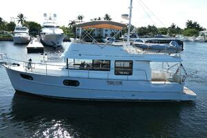 Next Chapter 2014 Beneteau Swift Trawler 44 Yacht For Sale in Fort Lauderdale FL