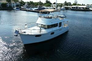 Next Chapter 2014 Beneteau Swift Trawler 44 Yacht For Sale in Fort Lauderdale FL