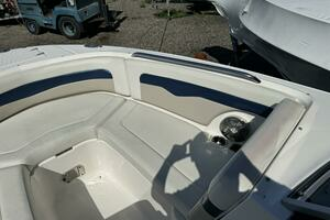 2014 Chaparral 246 SSI thumbnail 15