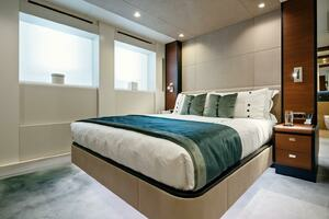 164' Heesen 2021 (ELA) Guest Stateroom