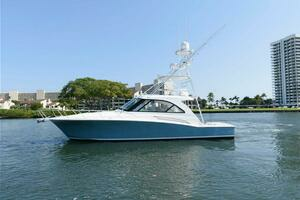 2015 Hatteras Express Sportfish thumbnail 4